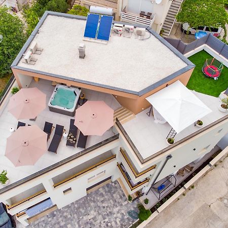 Luxury Penthouse Duce 아파트 외부 사진